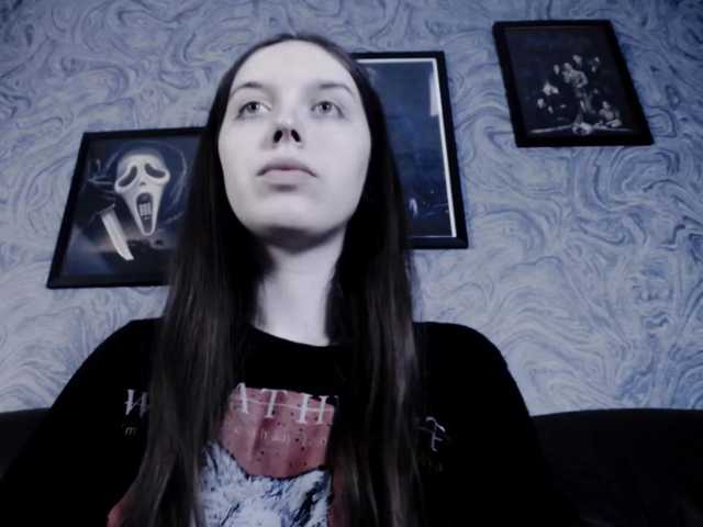 Live sex webcam photo for EllaDark #275722270