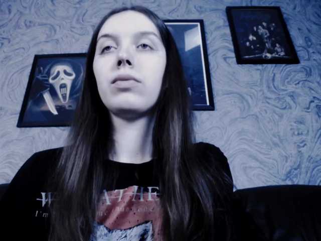 Live sex webcam photo for EllaDark #275924478