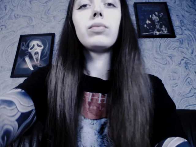 Live sex webcam photo for EllaDark #276139326