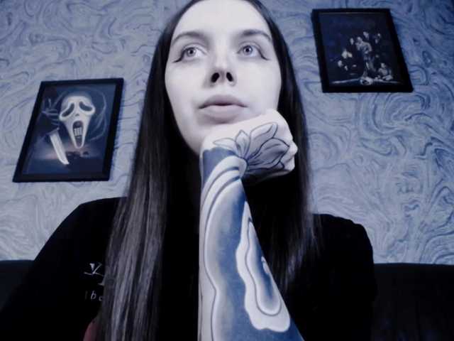 Live sex webcam photo for EllaDark #276411091