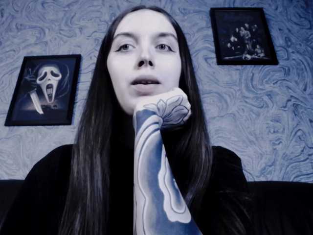 Live sex webcam photo for EllaDark #276447514