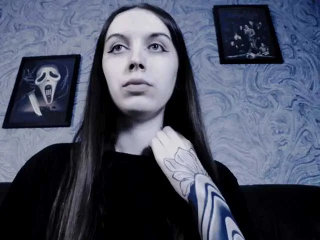 Live sex webcam photo for EllaDark #276594370