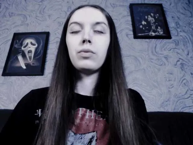 Live sex webcam photo for EllaDark #276642307