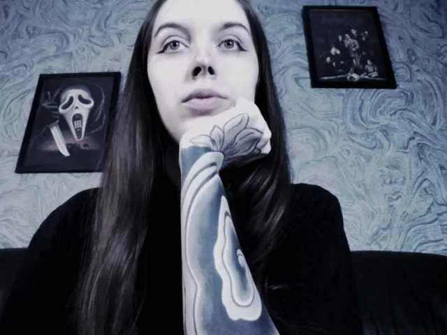 Live sex webcam photo for EllaDark #276887020