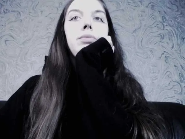 Live sex webcam photo for EllaDark #277030121