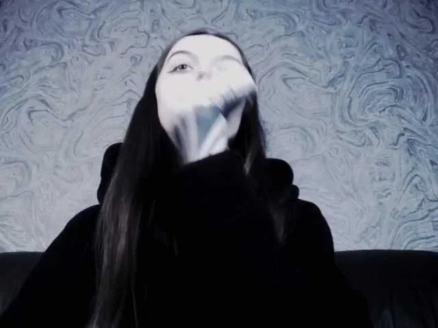 Live sex webcam photo for EllaDark #277054269