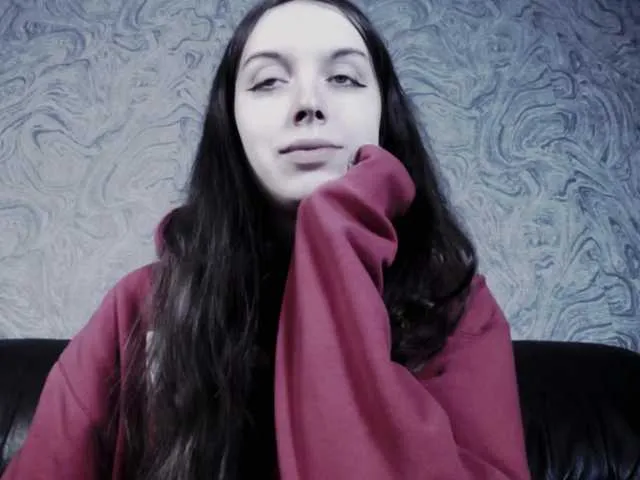 Live sex webcam photo for EllaDark #277209443