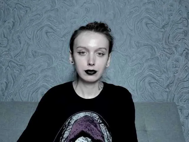 Live sex webcam photo for EllaDark #288824037