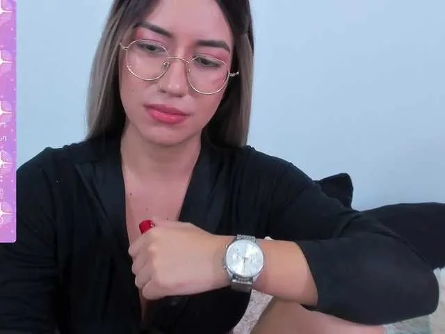 Live sex webcam photo for EllaDavs #291912519