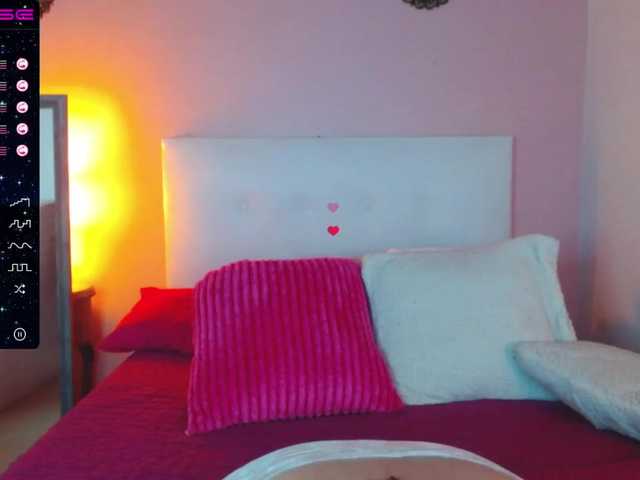 Live sex webcam photo for EllaKS #272052178