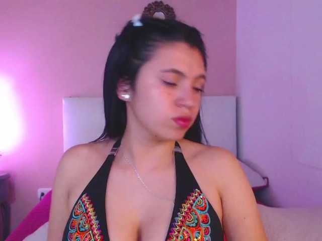 Live sex webcam photo for EllaKS #272916059