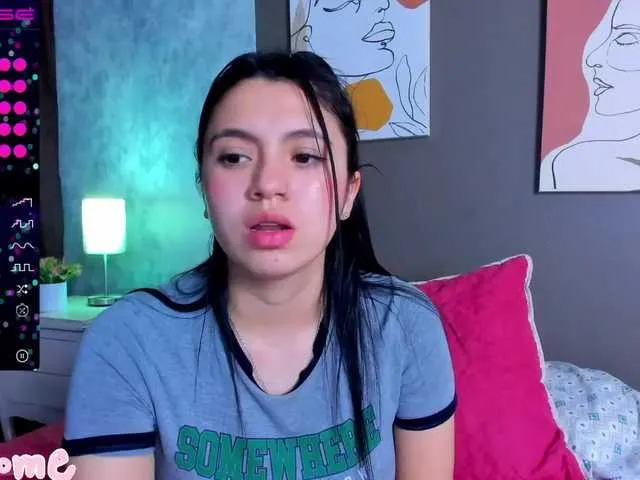 Live sex webcam photo for EllaKS #273861606