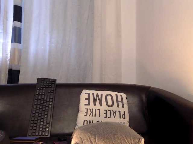 Live sex webcam photo for EllaRose29 #272697606