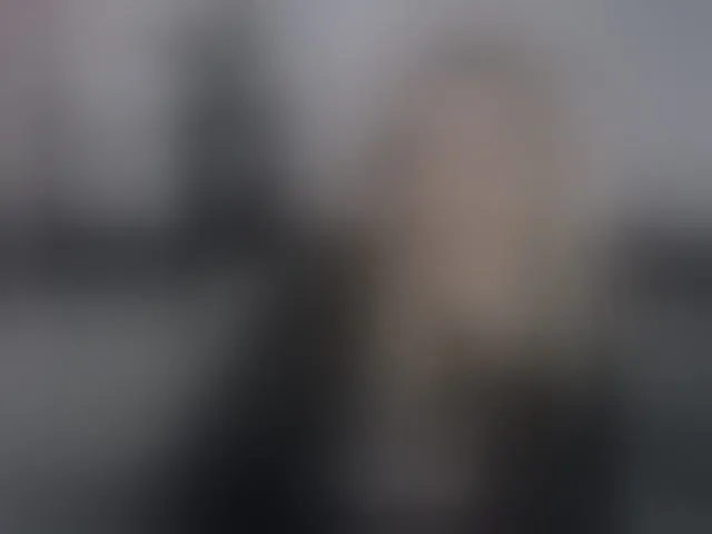 Live sex webcam photo for EllaSwan #293035853