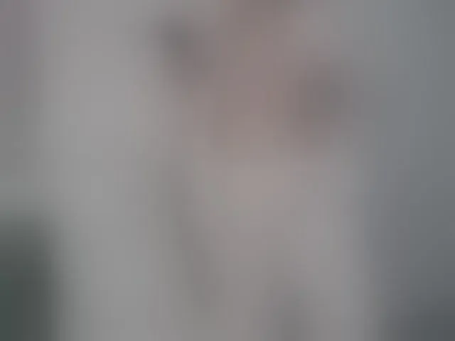 Live sex webcam photo for EllaSwan #293260685