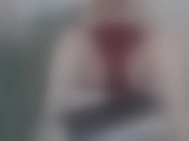 Live sex webcam photo for EllaSwan #293274180