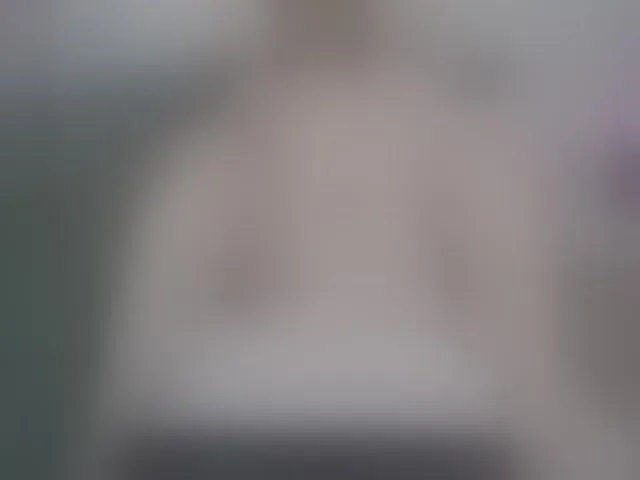 Live sex webcam photo for EllaSwan #293289723