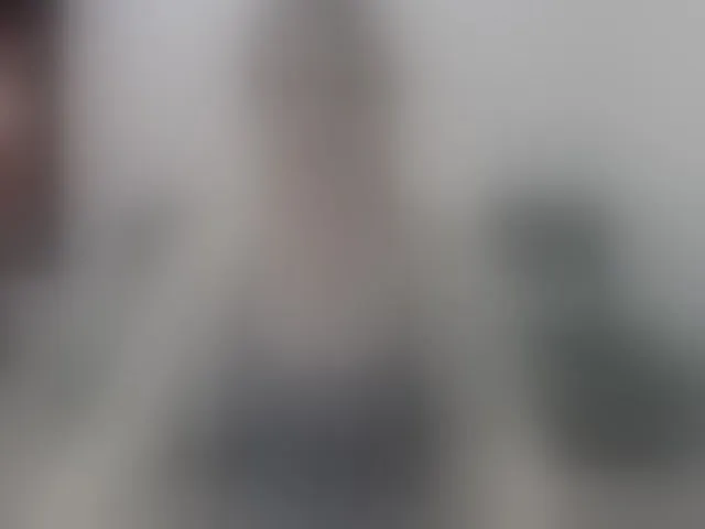 Live sex webcam photo for EllaSwan #293573896