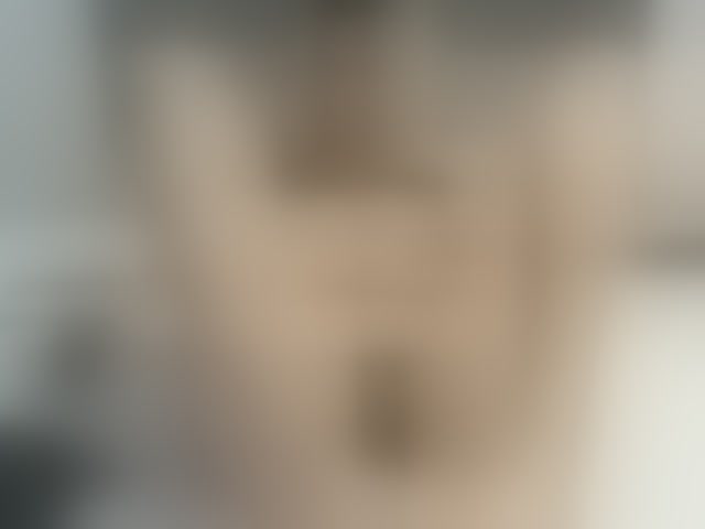 Live sex webcam photo for EllaSweet12 #294259230