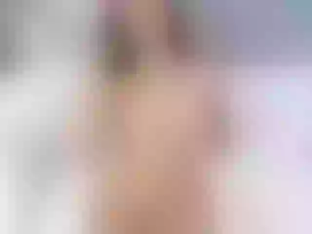 Live sex webcam photo for EllaThorne #272000145