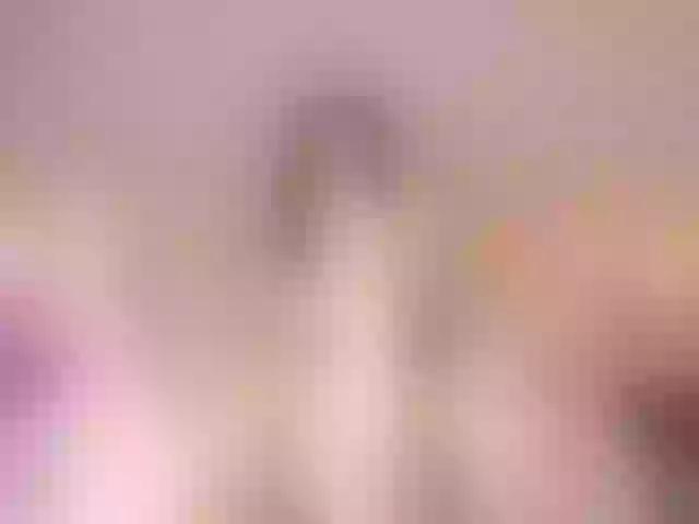 Live sex webcam photo for EllaThorne #276665218