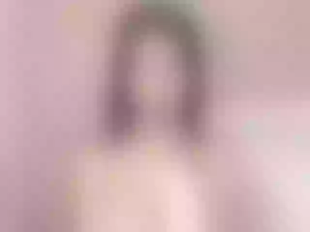 Live sex webcam photo for EllaThorne #276756552