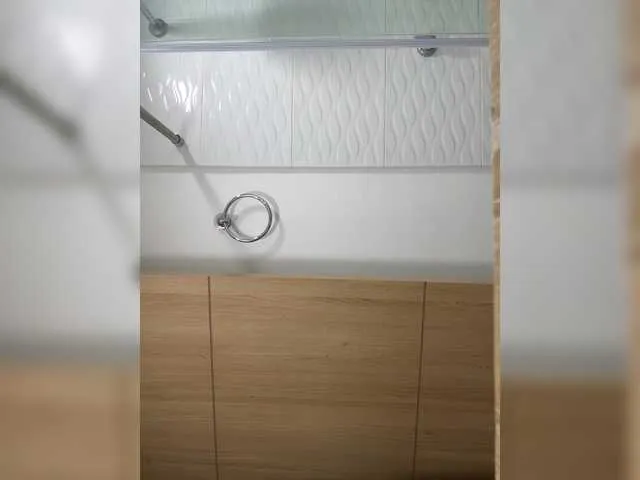 Live sex webcam photo for EllaThorne #292100758