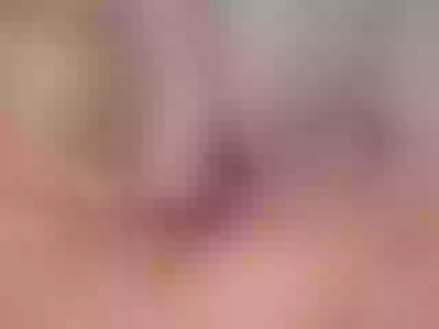 Live sex webcam photo for EllaaMaary #272095295