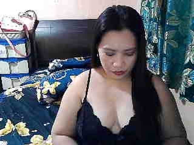 Live sex webcam photo for Ellaine08 #276368333