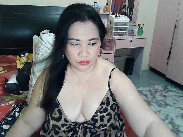 Live sex webcam photo for Ellaine08 #292213232