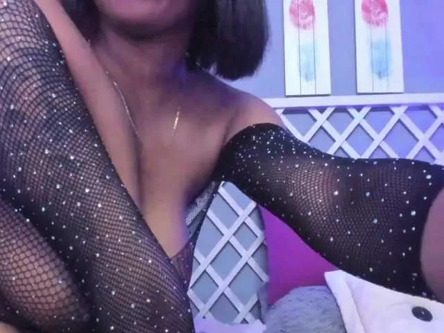 Live sex webcam photo for Ellajacobs #272054318