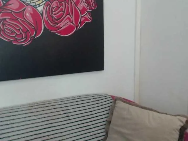 Live sex webcam photo for Elle-Dior #275612962