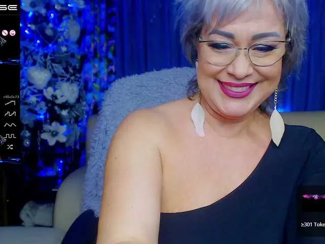 Live sex webcam photo for EllenRiplley #277118003