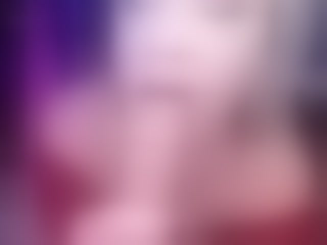 Live sex webcam photo for EllenRiplley #294237897