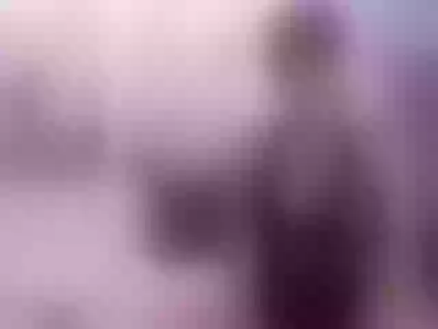 Live sex webcam photo for EllenRousse1 #275551644
