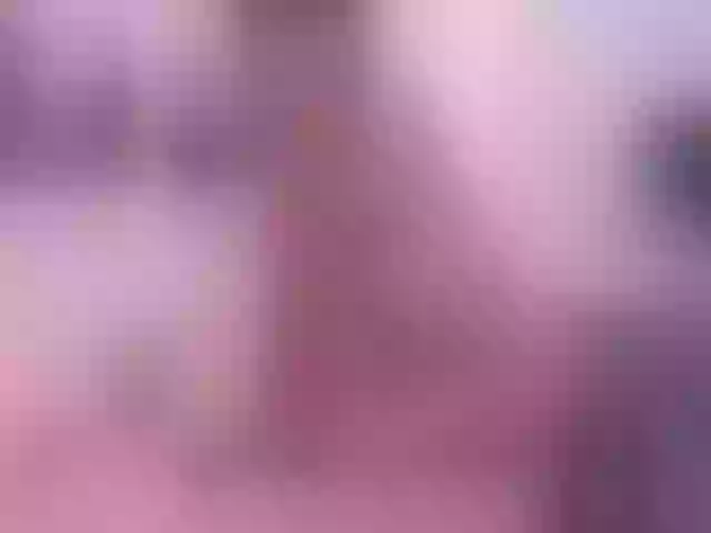 Live sex webcam photo for EllenRousse1 #275554308