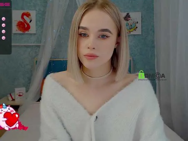 Live sex webcam photo for EllenSoft1 #272343112