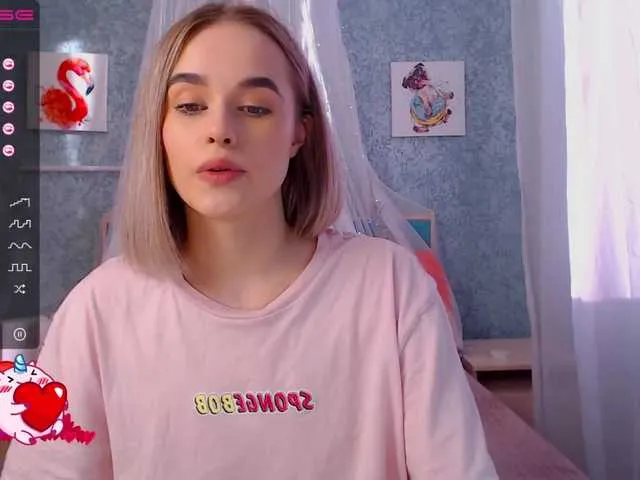 Live sex webcam photo for EllenSoft1 #272618213