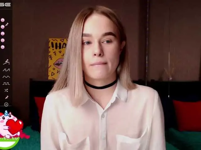 Live sex webcam photo for EllenSoft1 #273138568