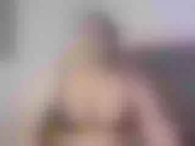 Live sex webcam photo for EllenaBoobs #291600472