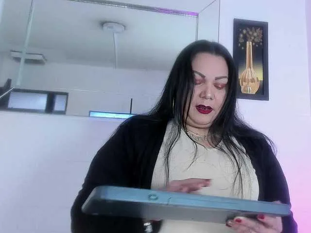Live sex webcam photo for EllenaBoobs #291653489