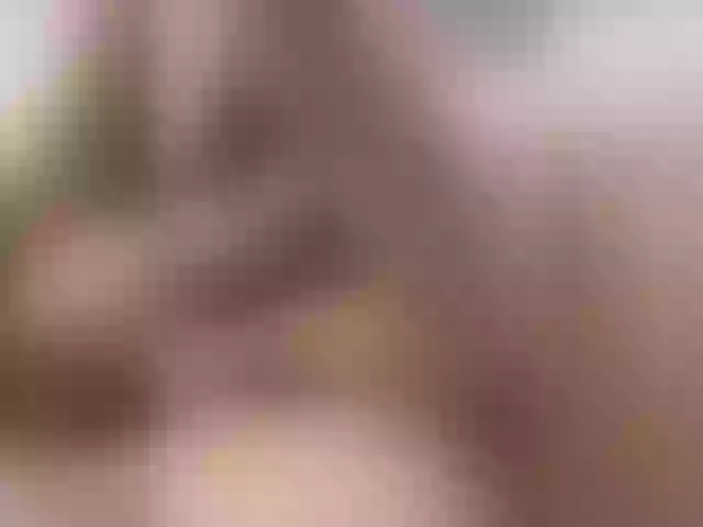 Live sex webcam photo for Ellidi #276536431