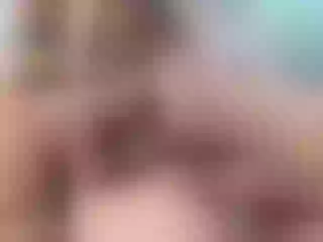 Live sex webcam photo for Ellidi #276568693