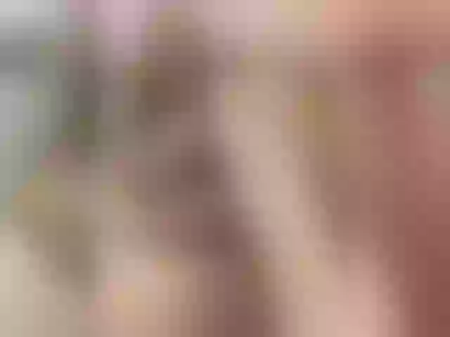 Live sex webcam photo for Ellidi #277009819