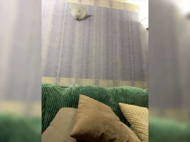 Live sex webcam photo for Ellidi #277162808