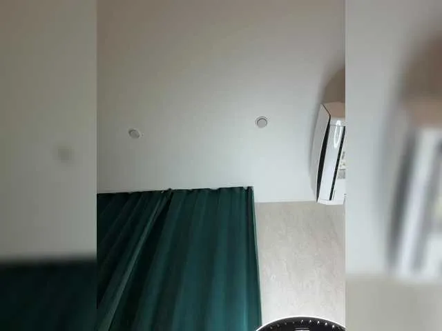 Live sex webcam photo for Ellidi #292147233