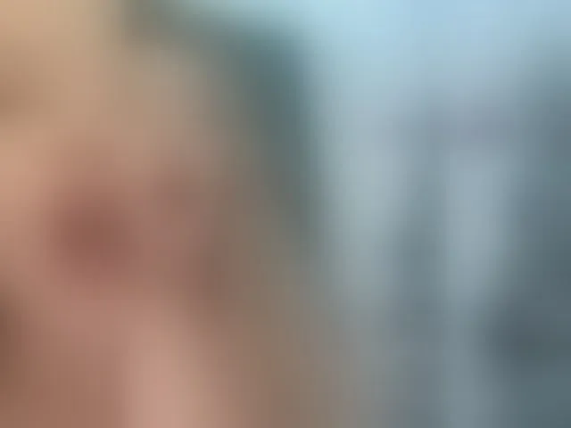 Live sex webcam photo for Ellidi #292792773