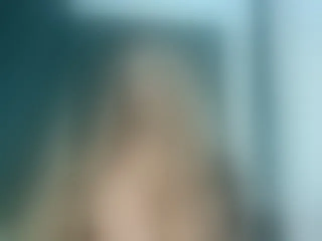 Live sex webcam photo for Ellidi #292848049