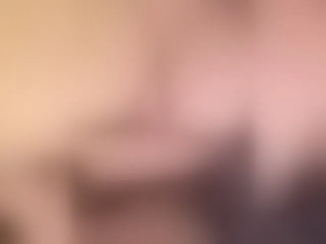 Live sex webcam photo for Ellidi #293119621