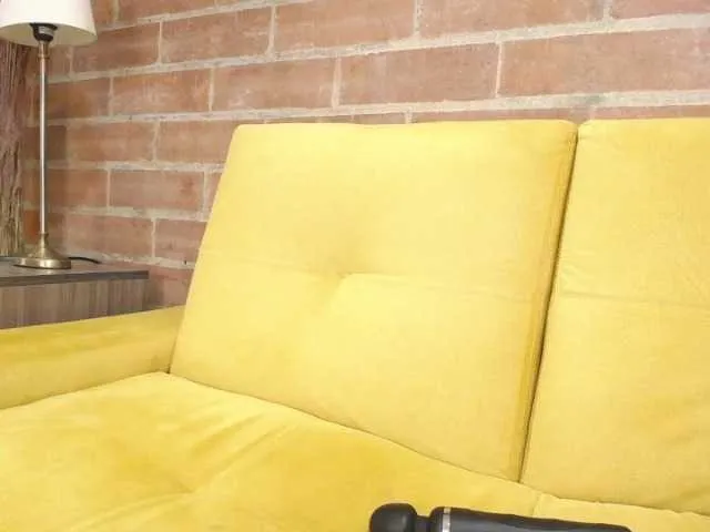 Live sex webcam photo for Ellie-Alves #273299569